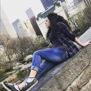 Meet your Posher, Maria